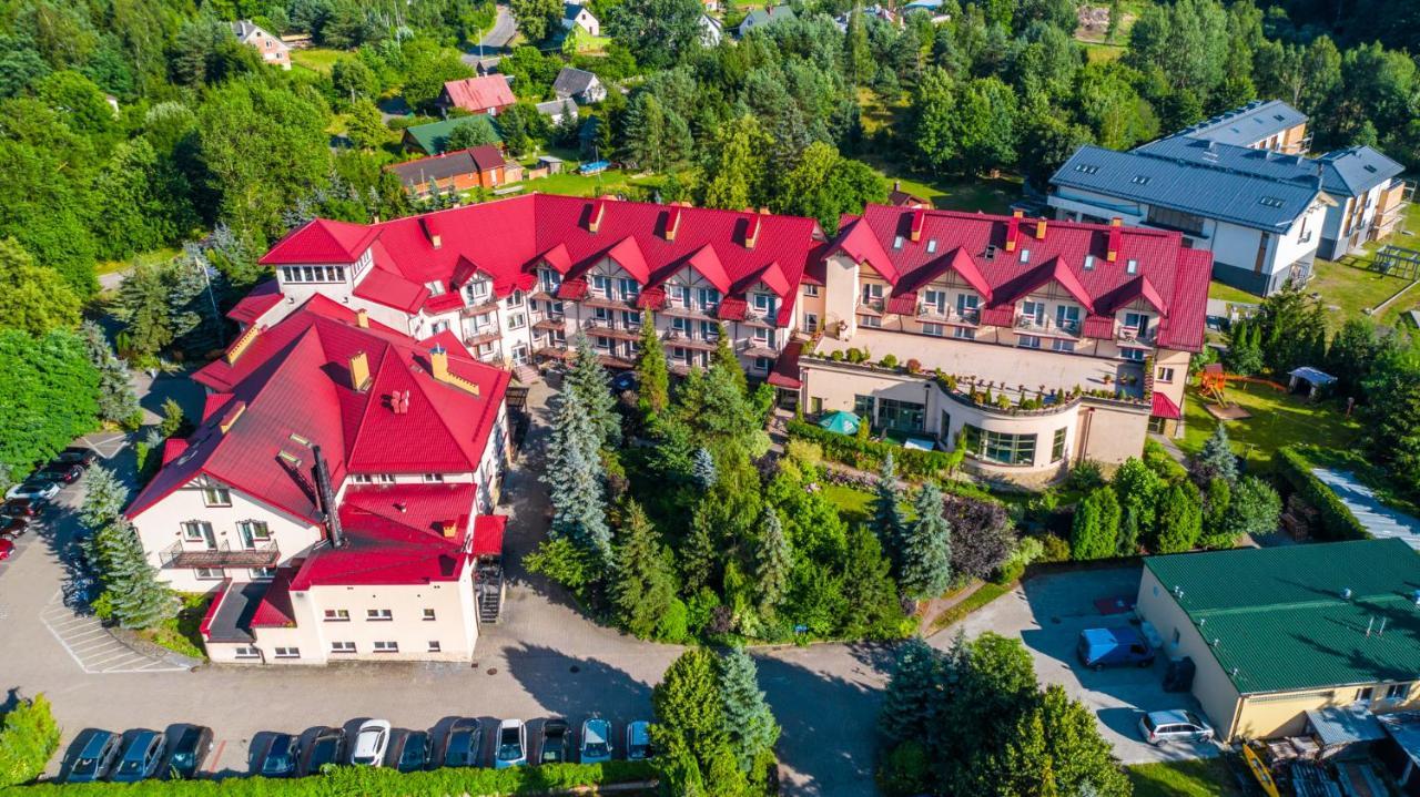 Hotel Bialowieski Conference, Wellness & Spa Bialowieza Exterior photo